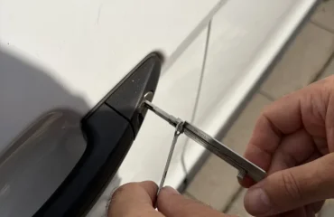 jak_otworzyc_auto